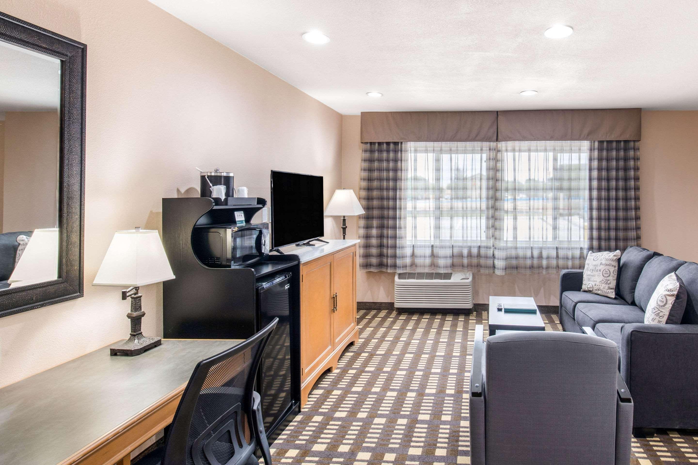 Quality Inn & Suites Plano East - Richardson Luaran gambar