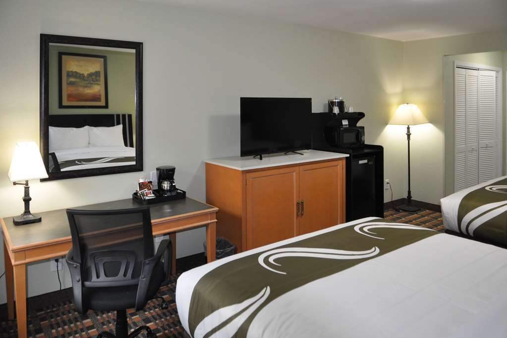 Quality Inn & Suites Plano East - Richardson Bilik gambar
